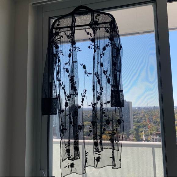 Zara Black Floral Mesh Duster Kimono Top - Picture 6 of 6